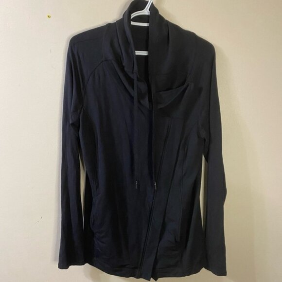 Lululemon Coast Easy Wrap - Picture 6 of 14